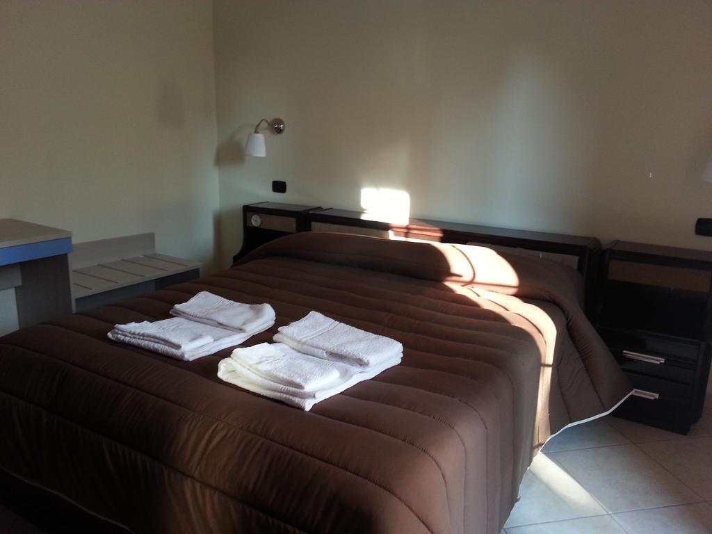 Il Girasole Formia Guesthouse Rooms المظهر الخارجي الصورة