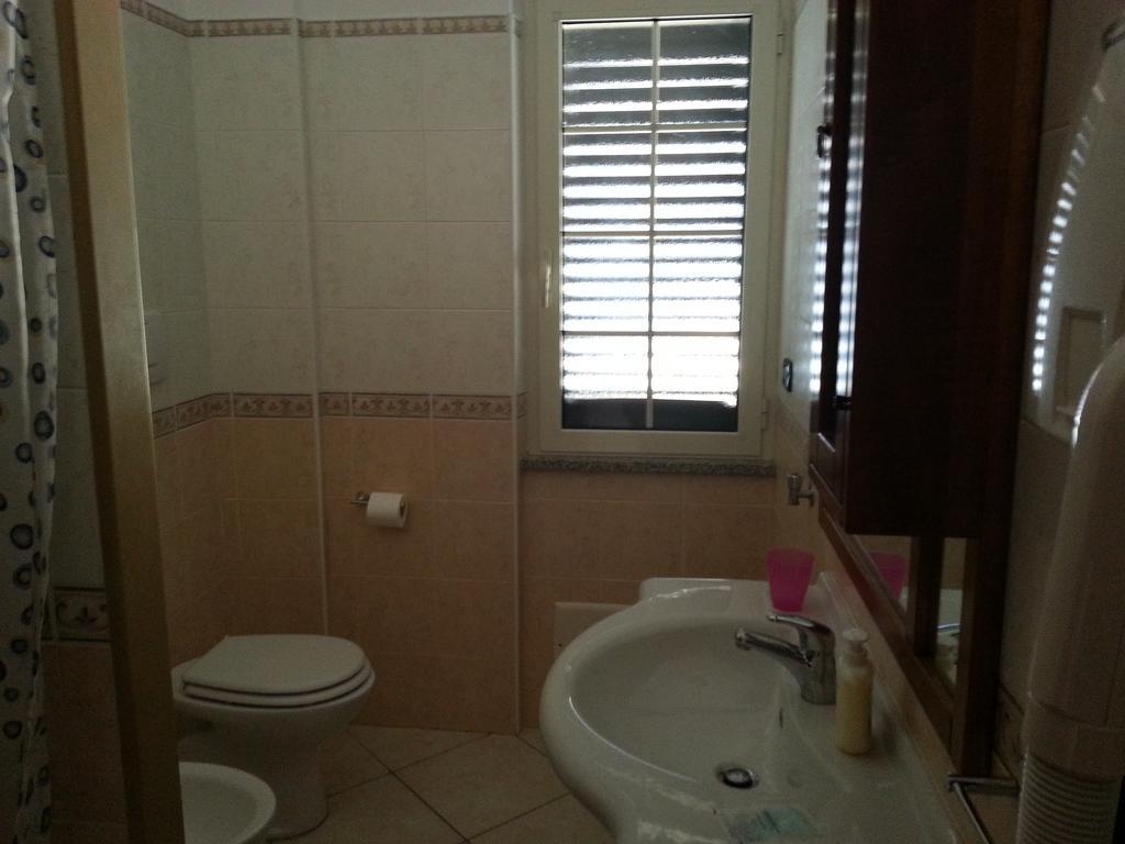 Il Girasole Formia Guesthouse Rooms المظهر الخارجي الصورة