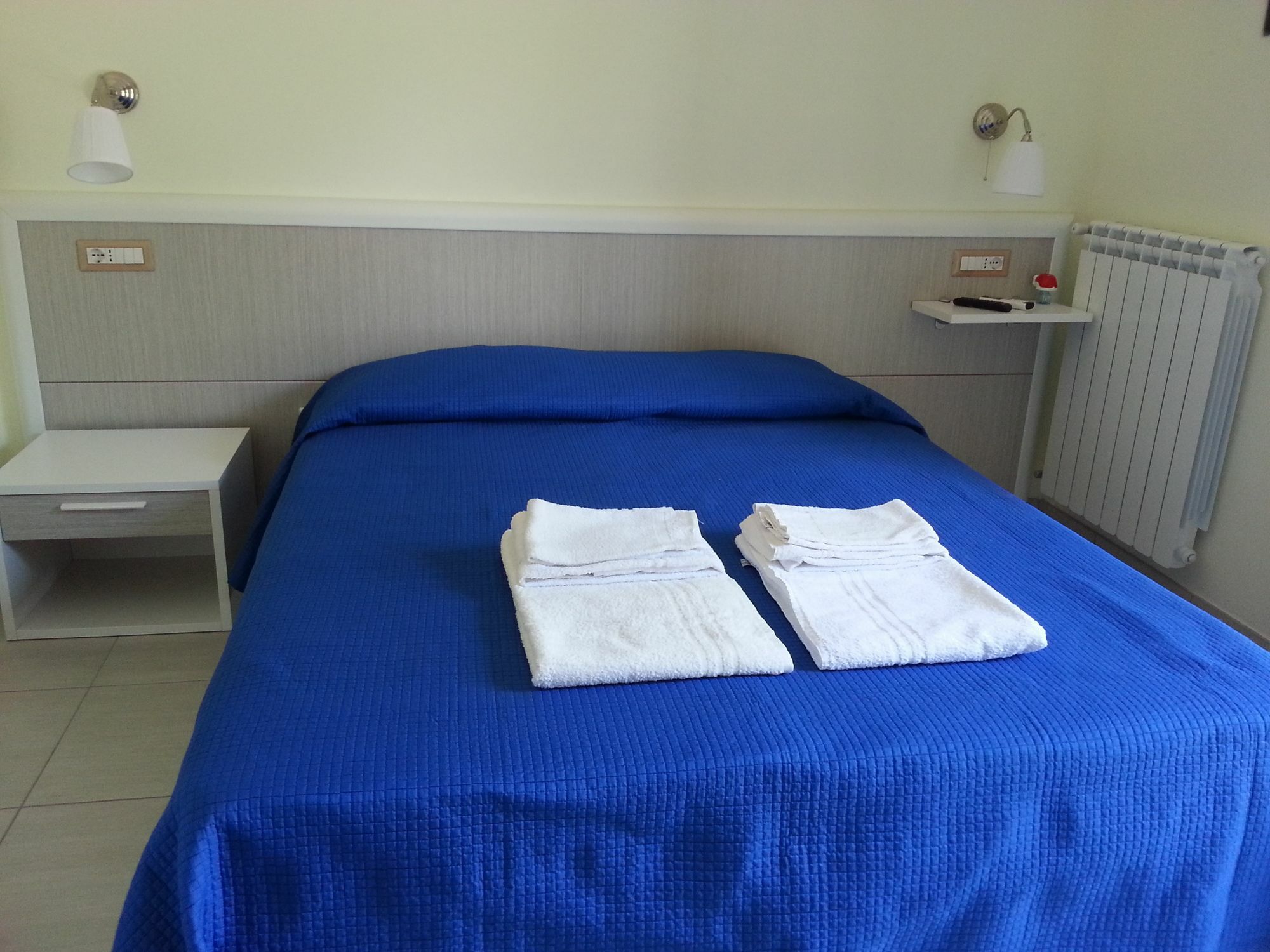 Il Girasole Formia Guesthouse Rooms المظهر الخارجي الصورة